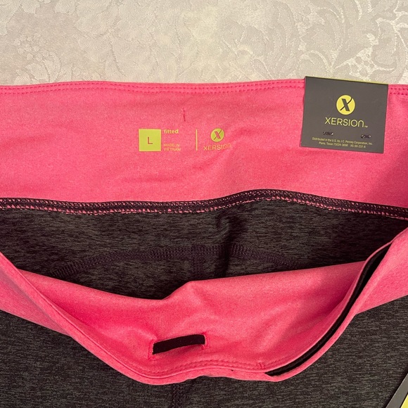 Capri Workout Leggings- Xersion size large-NWT - Picture 4 of 7